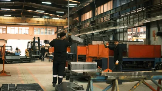 Endüstrinin Gücü: Vasıflı Çelik Nedir ve Neden Tercih Edilmelidir?