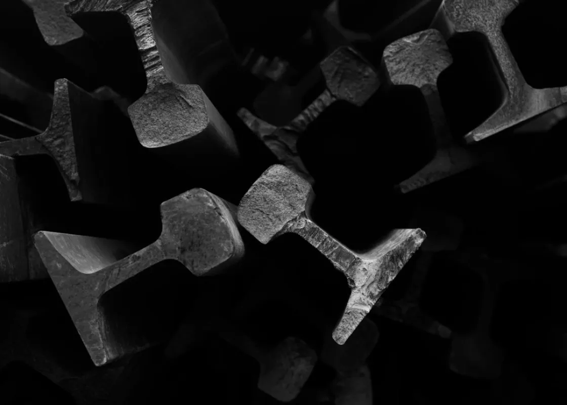 Uzun Ömürlü Üretim: Plastik Kalıp Çelikleri Seçiminde Nelere Dikkat Edilmeli?